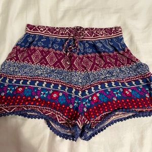 Hollister High Waisted Flowy Shorts